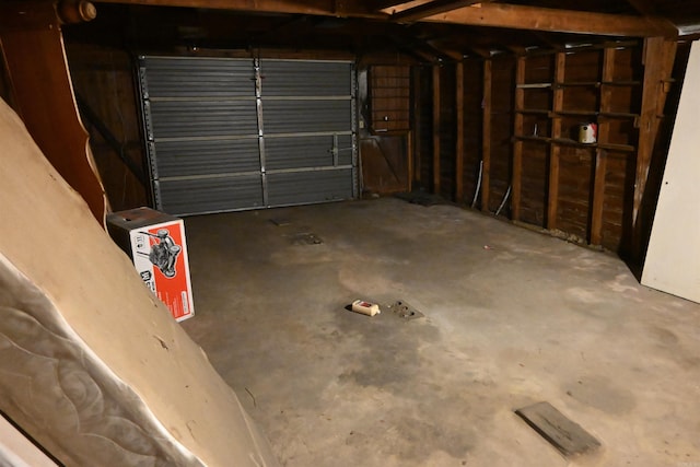 1304 W 9th St, North Little Rock, AR 72114 - view of garage