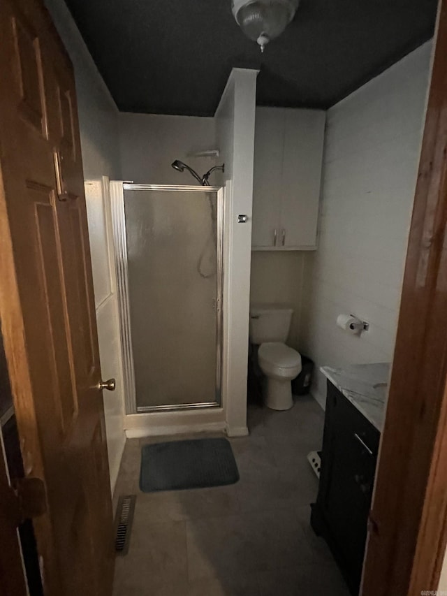 240 Round Up Ln, Mountain Home, AR 72653 - full bathroom featuring a shower stall, toilet, and vanity