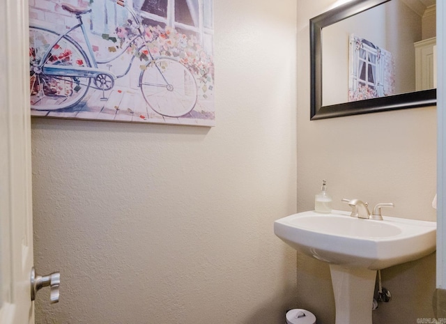 51 Waters Edge Dr, Little Rock, AR 72204 - view of bathroom