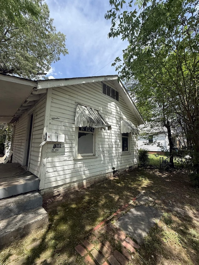 view of side of home