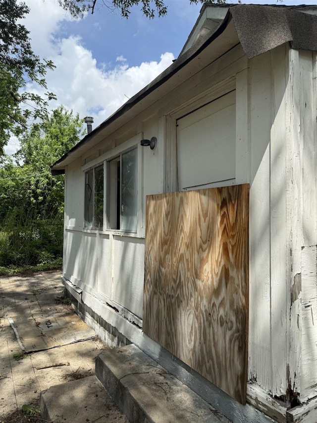 view of side of home