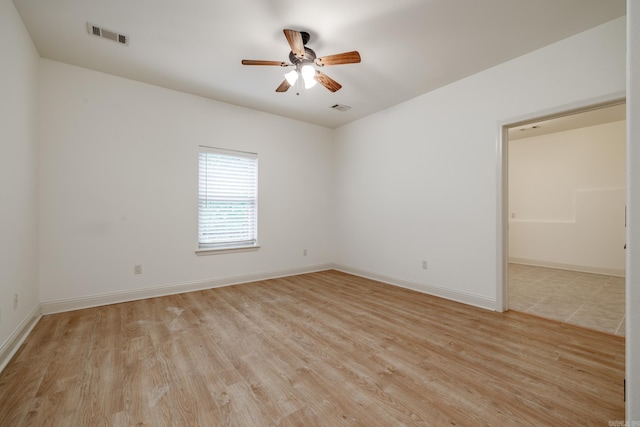 134 Myrick Ln, Hot Springs, AR 71913 - spare room with light wood-style floors, ceiling fan, and baseboards