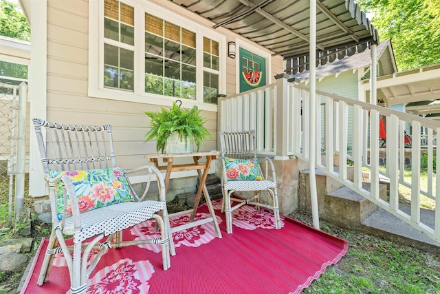 view of sunroom / solarium