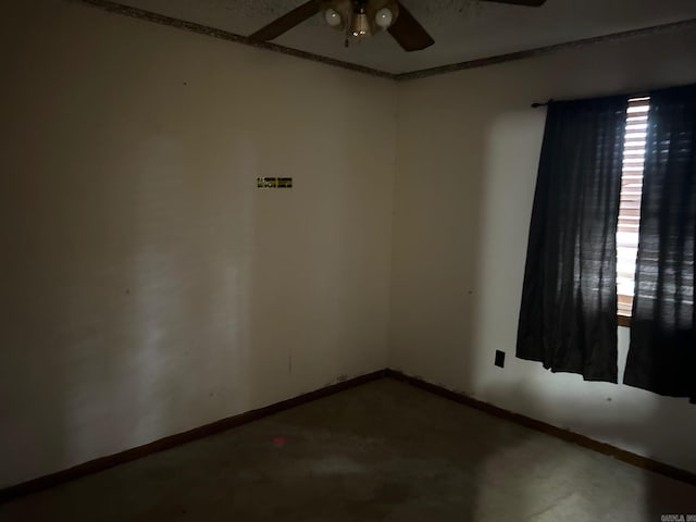 18 Garland Spgs, Mount Vernon, AR 72111 - unfurnished room with a ceiling fan, unfinished concrete flooring, and baseboards