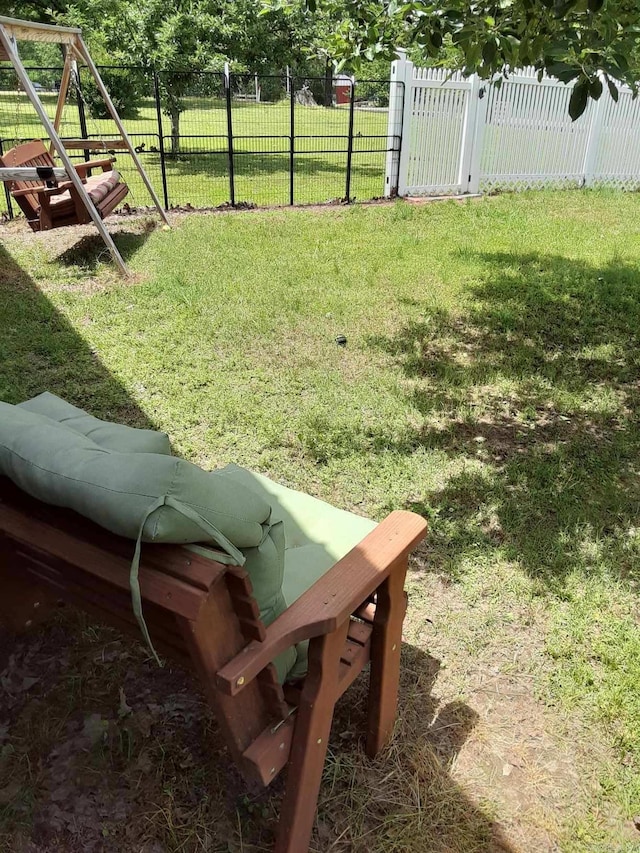 49 Tram, Perryville, AR 72126 - view of yard
