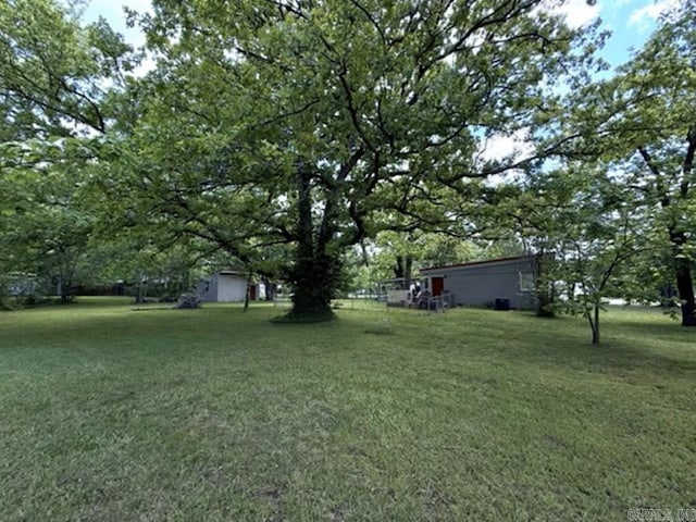 601 Clarence St, Mountain View, AR 72560 - view of grassy yard
