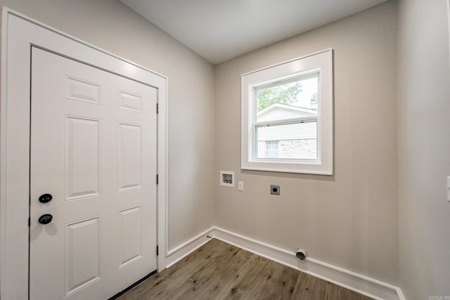 912 Lakeshore Dr, Heber Springs, AR 72543 - laundry room featuring hookup for an electric dryer, baseboards, wood finished floors, and washer hookup