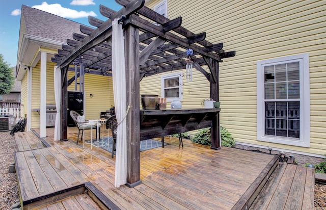 12420 Brodie Creek Trl, Little Rock, AR 72211 - deck featuring a pergola and outdoor dining area