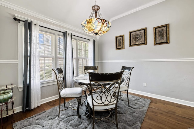 2724 Crooked Stick Dr, Benton, AR 72015 - dining room featuring ornamental molding, wood finished floors, baseboards, and a chandelier