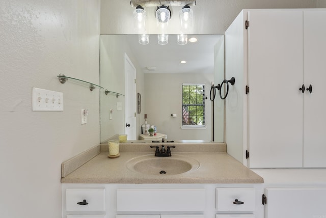 112 Fairchild Pt, Hot Springs, AR 71901 - bathroom featuring vanity