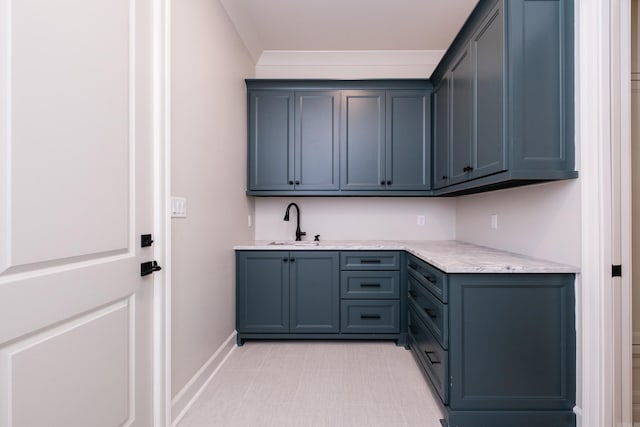 20 Abington Ct, Little Rock, AR 72223 - laundry area with a sink and baseboards