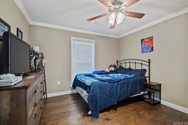 bedroom featuring ornamental molding, dark wood-style flooring, baseboards, and ceiling fan