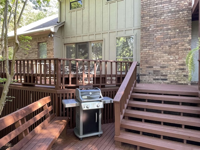 1502 Quail Creek Dr, Conway, AR 72032 - deck with a grill