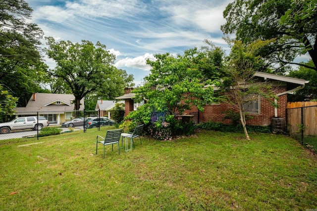 5200 I St, Little Rock, AR 72205 - view of yard featuring cooling unit