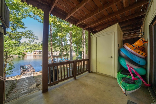 36 Lequita Pl, Hot Springs Village, AR 71909 - view of patio / terrace featuring a water view