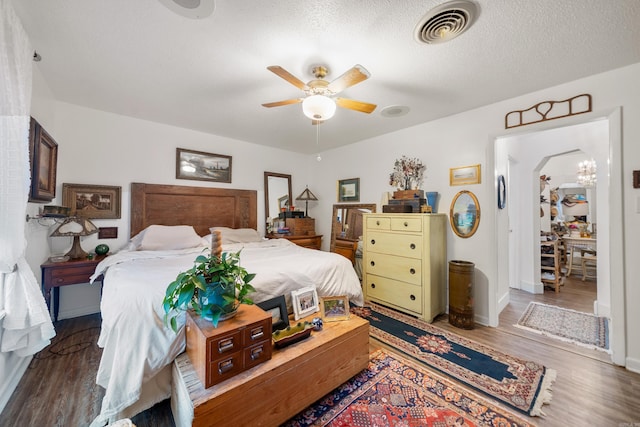 120 Sanson Pl, Hot Springs, AR 71913 - bedroom featuring wood finished floors, baseboards, arched walkways, and ceiling fan