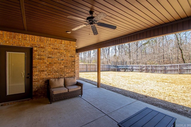 7841 S Shoreline Blvd, Benton, AR 72019 - view of patio / terrace with ceiling fan and a fenced backyard