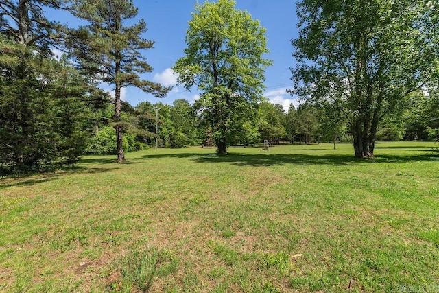 135 Cress Ln, Clinton, AR 72031 - view of grassy yard