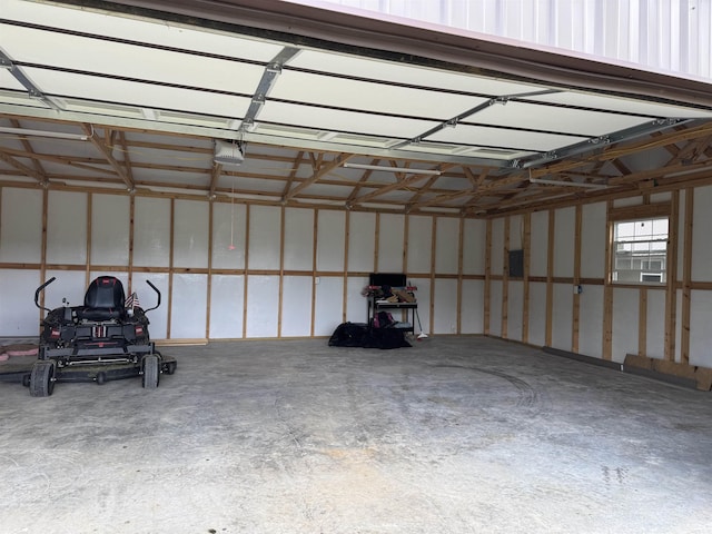 251 Grouse Trl, Pocahontas, AR 72455 - garage with a garage door opener