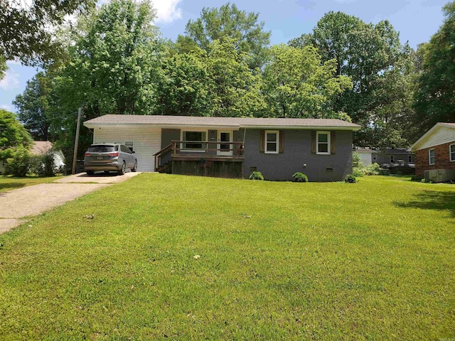 690 Redwood Dr, Piggott, AR 72454 - ranch-style house featuring crawl space, concrete driveway, a front lawn, and brick siding