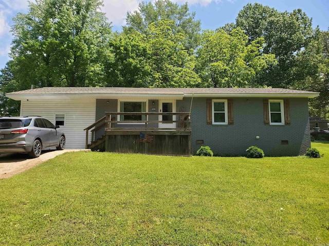 690 Redwood Dr, Piggott, AR 72454 - ranch-style house featuring crawl space, a front yard, brick siding, and a wooden deck