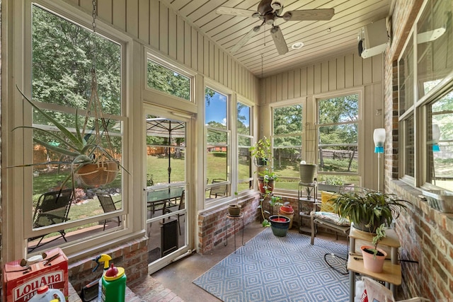 253 High Meadow Loop, Hot Springs, AR 71901 - sunroom with ceiling fan
