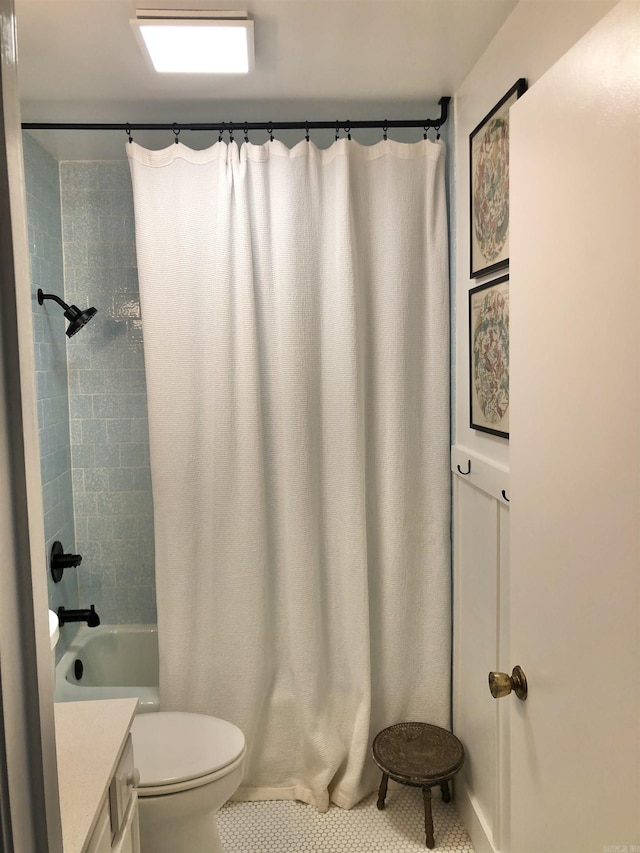 501 Belvedere Dr Unit C-1, Hot Springs, AR 71901 - full bath with toilet, tile patterned floors, shower / tub combo, and vanity