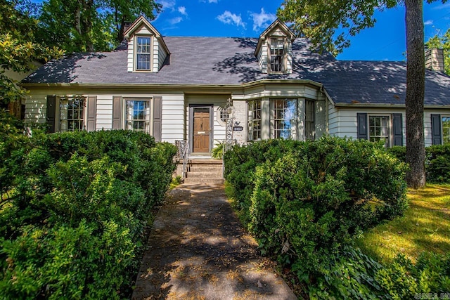 2424 N Fillmore St, Little Rock, AR 72207 - view of new england style home