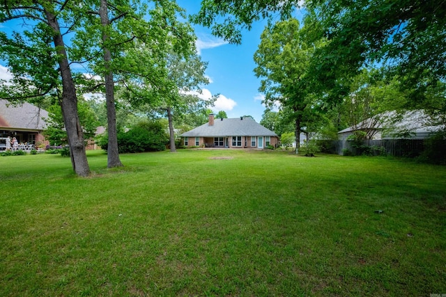 11 Blue Mountain Dr, Maumelle, AR 72113 - view of yard