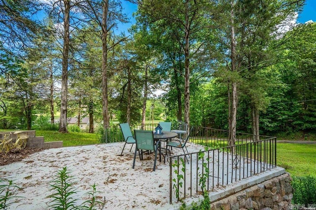 4915 Albert Pike Rd, Hot Springs, AR 71913 - view of patio featuring outdoor dining space