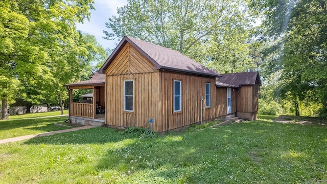 618 N 9th St, Thayer, MO 65791 - view of outbuilding featuring a porch and entry steps