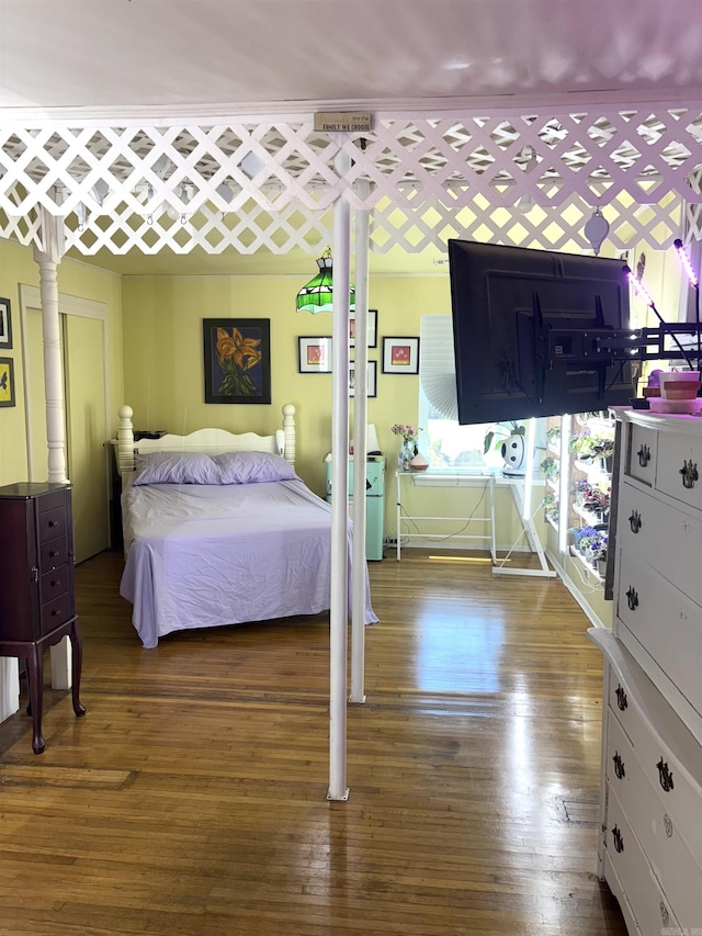 1222 Hendrix Ave, Little Rock, AR 72204 - bedroom featuring wood-type flooring