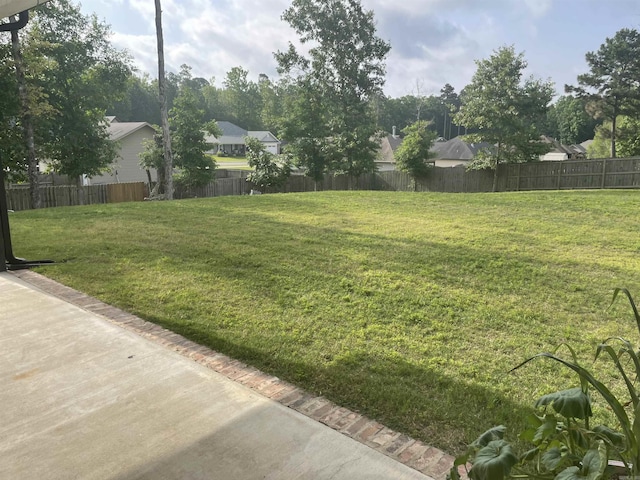 2009 Berkshire Dr, Benton, AR 72019 - view of yard