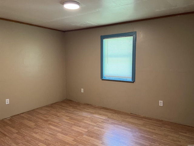 600 King St, Searcy, AR 72143 - spare room featuring light wood-type flooring