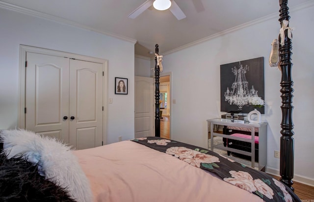 32 Bronte Ct, Little Rock, AR 72223 - bedroom with a closet, ornamental molding, wood finished floors, ceiling fan, and baseboards