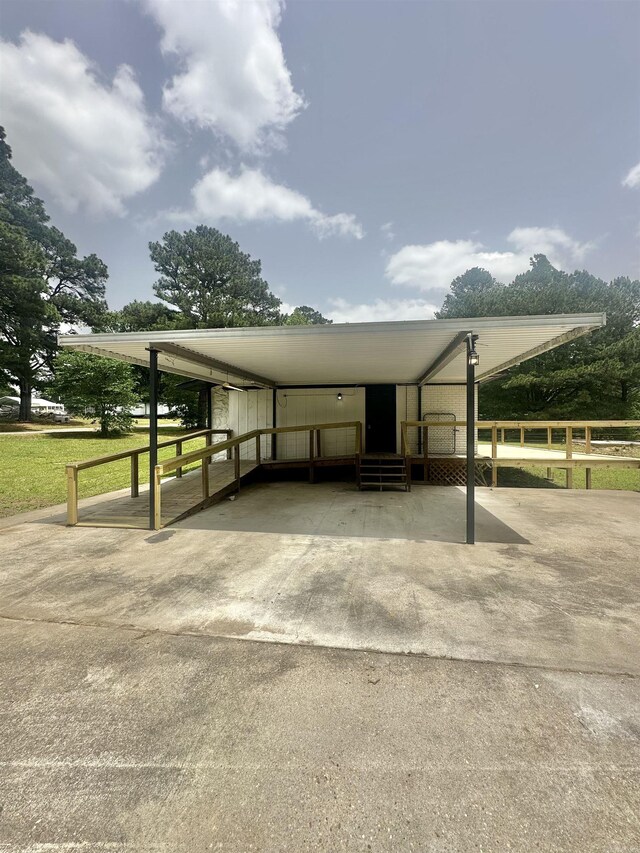27 Grant 491 Rd, Sheridan, AR 72105 - view of parking / parking lot with a carport and driveway