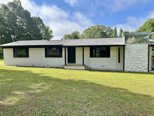 27 Grant 491 Rd, Sheridan, AR 72105 - ranch-style house featuring crawl space, brick siding, a front yard, and a shingled roof