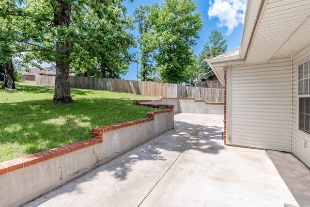 1010 Claycut Cir, North Little Rock, AR 72116 - view of patio