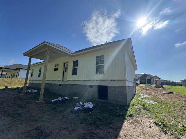 135 Jl Loop, Southside, AR 72501 - view of property exterior featuring crawl space and fence