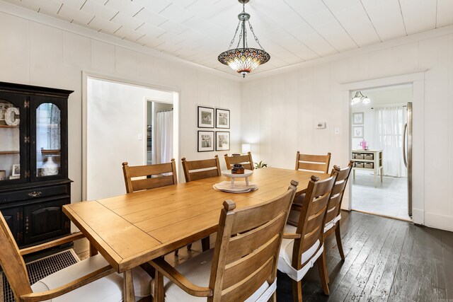 428 W S St, Benton, AR 72015 - dining room with dark wood-style floors and crown molding