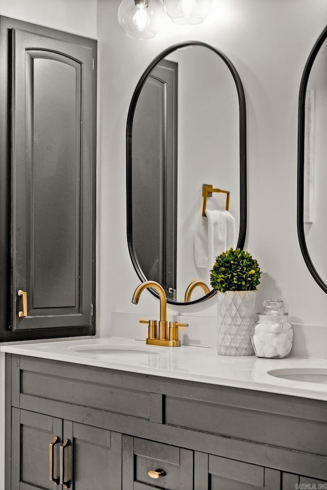 9 Leeward Ct, Maumelle, AR 72113 - bathroom with double vanity