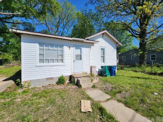 3716 Marion St, North Little Rock, AR 72118 - bungalow-style home with crawl space