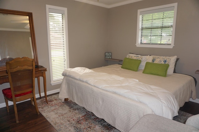 8 Tina Cir, Searcy, AR 72143 - bedroom with crown molding, wood finished floors, and baseboards