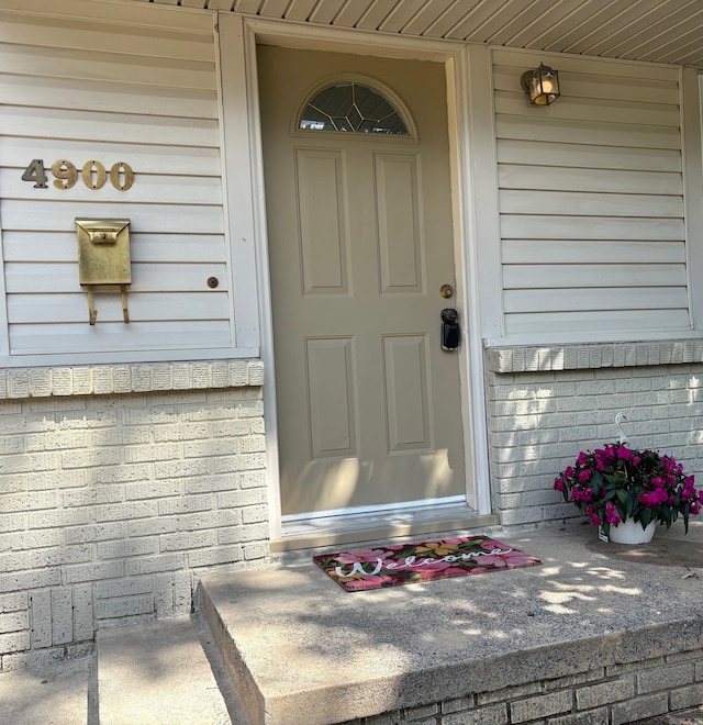 4900 Lochridge Rd, North Little Rock, AR 72116 - view of exterior entry