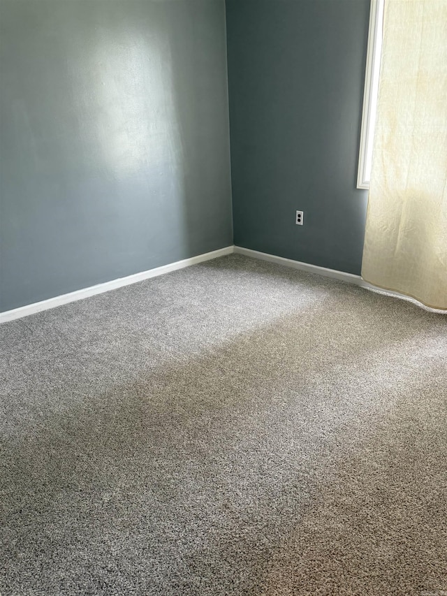 514 S Sawmill Rd, Searcy, AR 72143 - empty room with carpet and baseboards