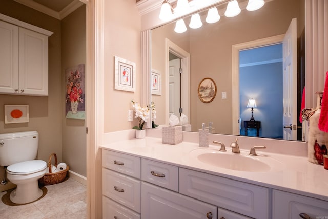 5718 Mediterranean Blvd, Benton, AR 72019 - bathroom with vanity, toilet, crown molding, and baseboards