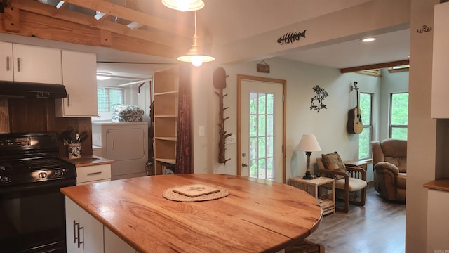 180 Herschel B Guinn Rd, Story, AR 71970 - dining room with separate washer and dryer, wood finished floors, healthy amount of natural light, and recessed lighting