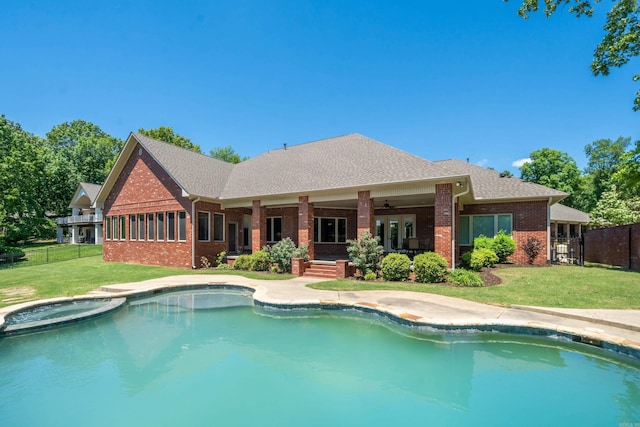 20 Stonegate, Hot Springs, AR 71913 - view of swimming pool featuring ceiling fan, a pool with connected hot tub, and a patio