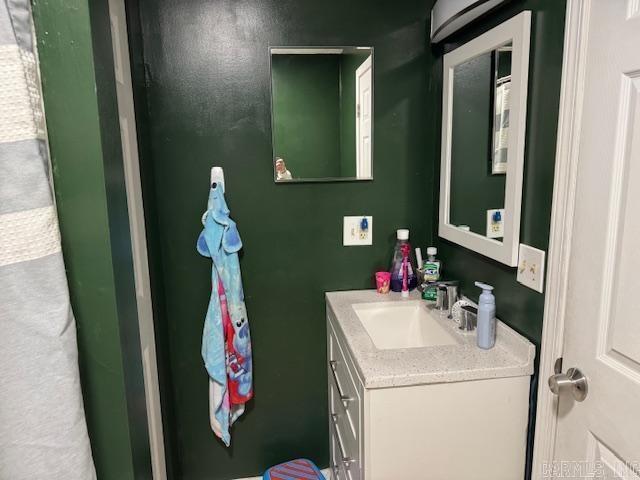 21 Emma Dr, Pocahontas, AR 72455 - bathroom with vanity