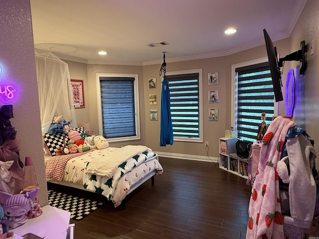 3117 Stonehenge Dr, Searcy, AR 72143 - bedroom featuring wood finished floors, baseboards, ornamental molding, and recessed lighting
